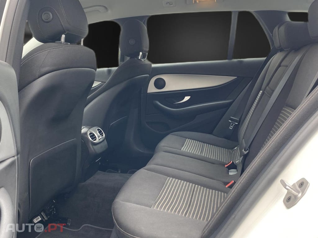 Mercedes-Benz E 300 de Avantgarde