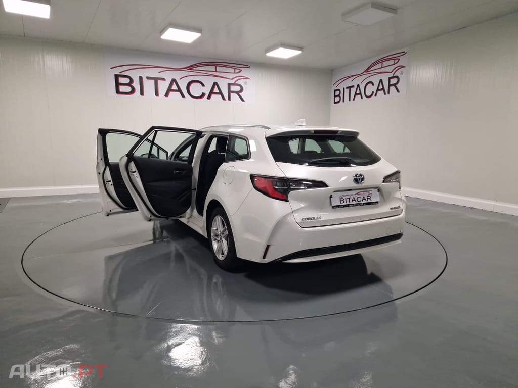 Toyota Corolla Touring Sports 1.8 Hybrid Comfort