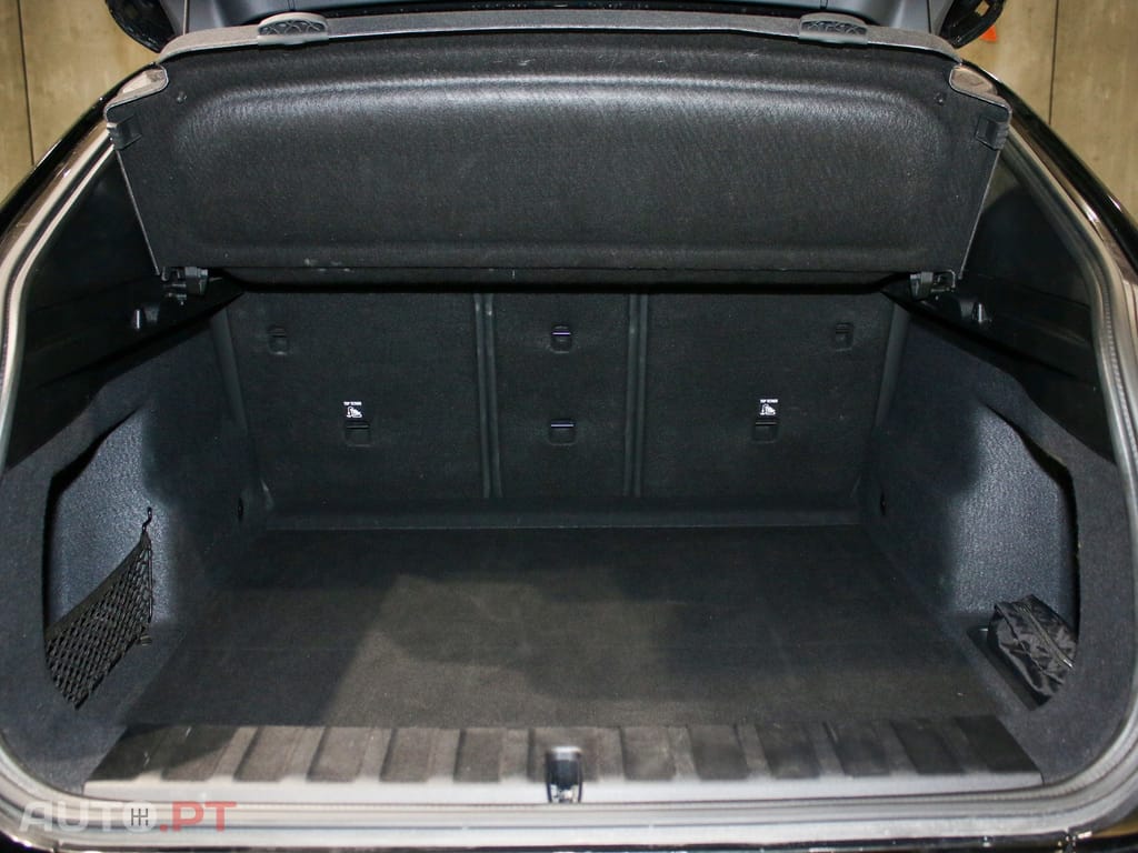 BMW X2 sDrive20i Pack Desportivo M