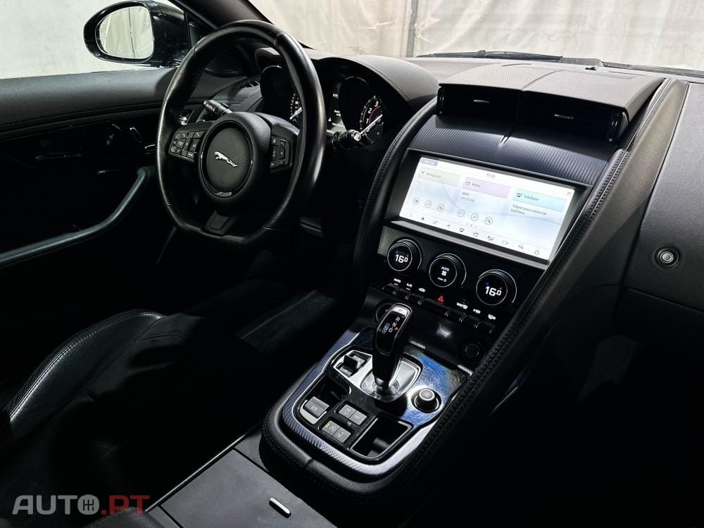 Jaguar F-Type P300 Aut. R-Dynamic Black