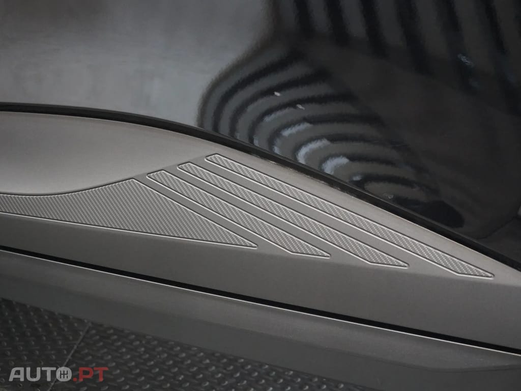 MG MG4 64 kWh Luxury