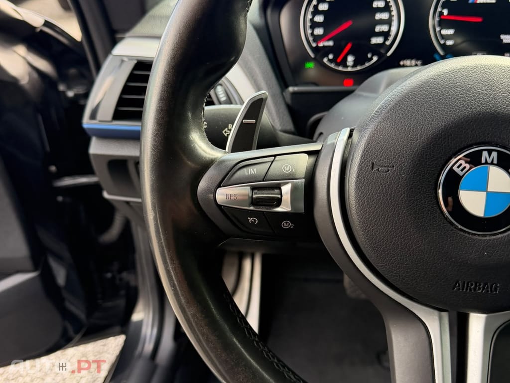 BMW M4 Auto