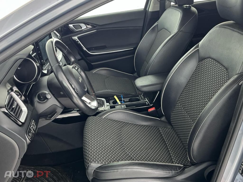Kia Xceed 1.6 GDi PHEV Drive