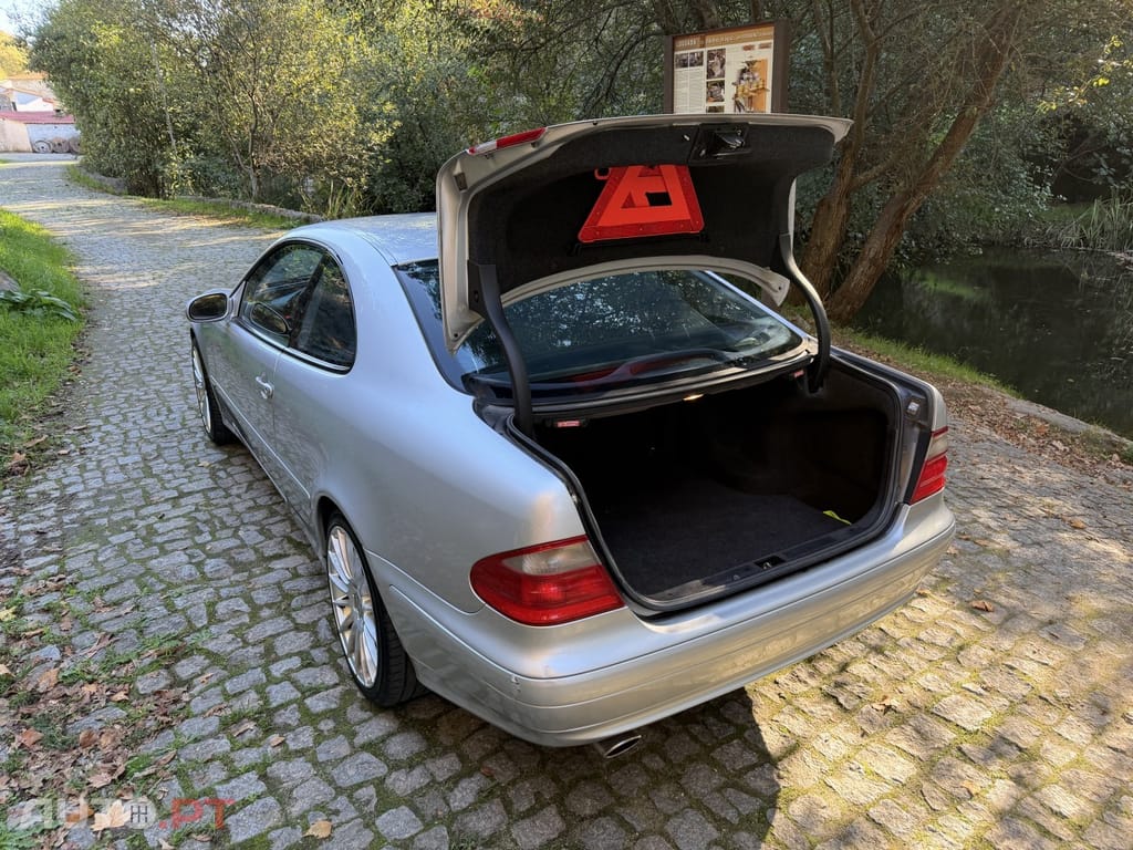 Mercedes-Benz CLK 230 Kompressor Avantgarde