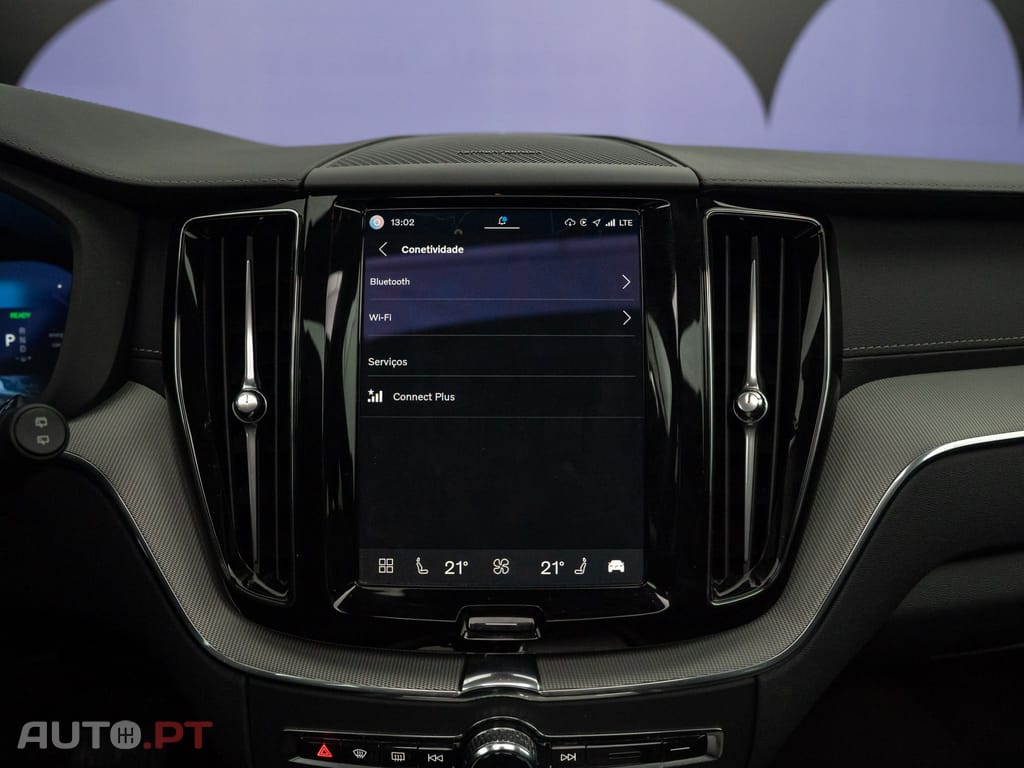Volvo XC60 2.0 T6 PHEV Ultra Dark AWD
