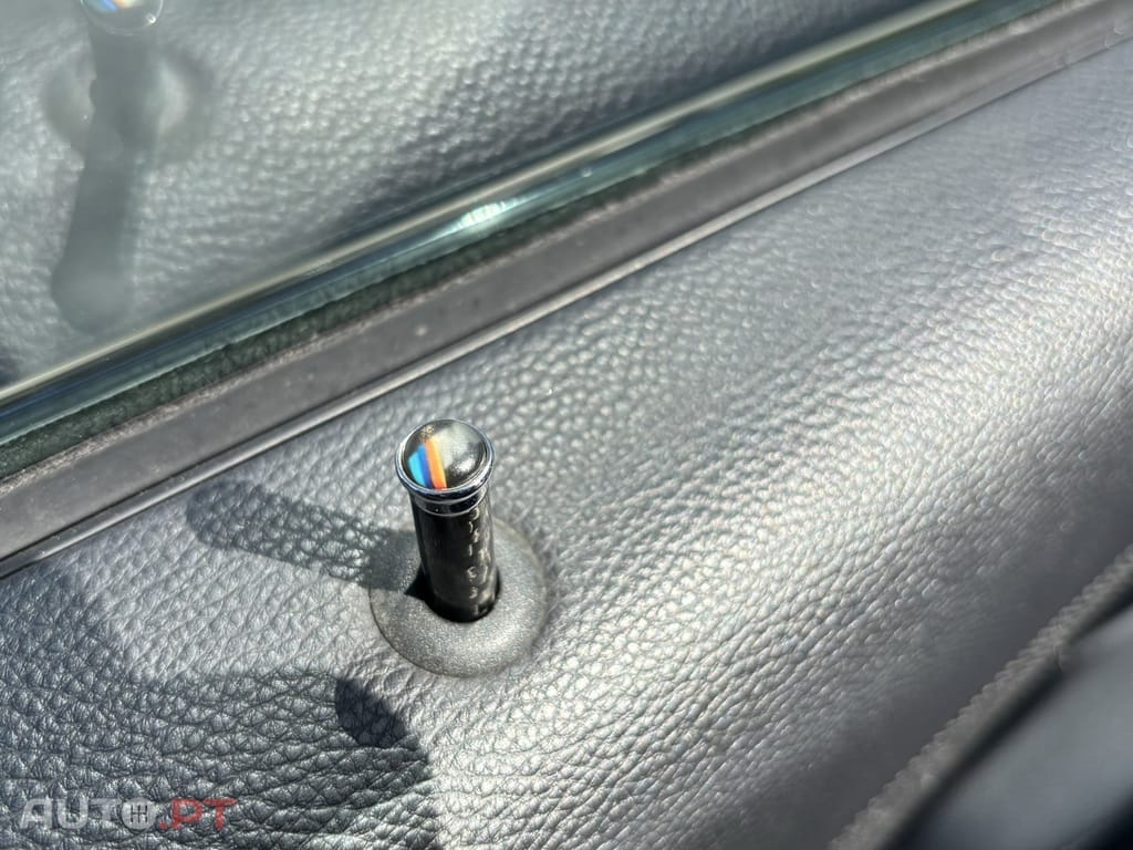 BMW 118 d Cabrio Limited Edition Lifestyle c/ M Sport Pack