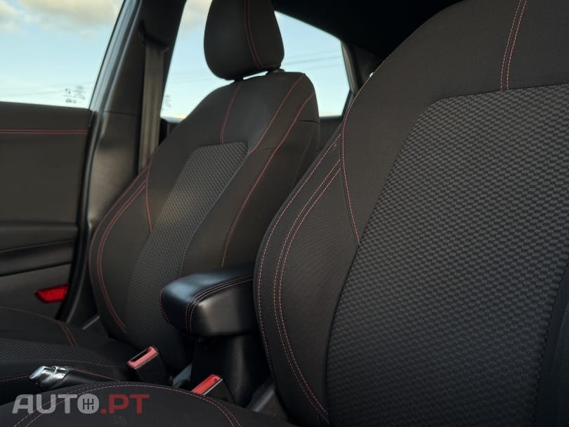 Ford Puma 1.0 EcoBoost Hybrid Aut. ST-LINE X