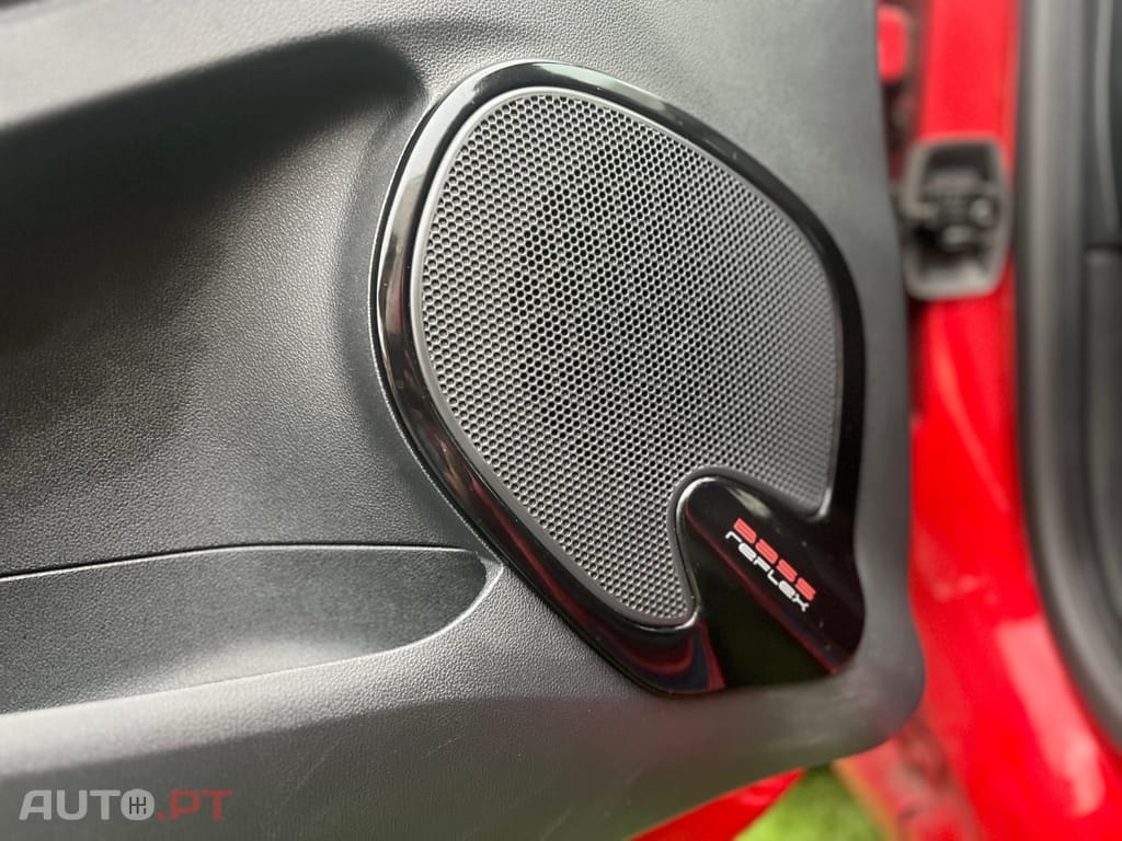 Renault Clio (Energy) TCe 90 Start & Stop LIMITED