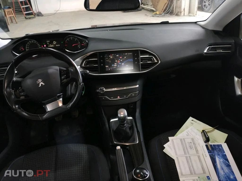 Peugeot 308 1.5 BlueHDi Style