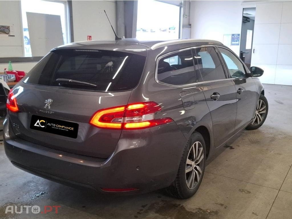 Peugeot 308 SW 1.2 PureTech Allure