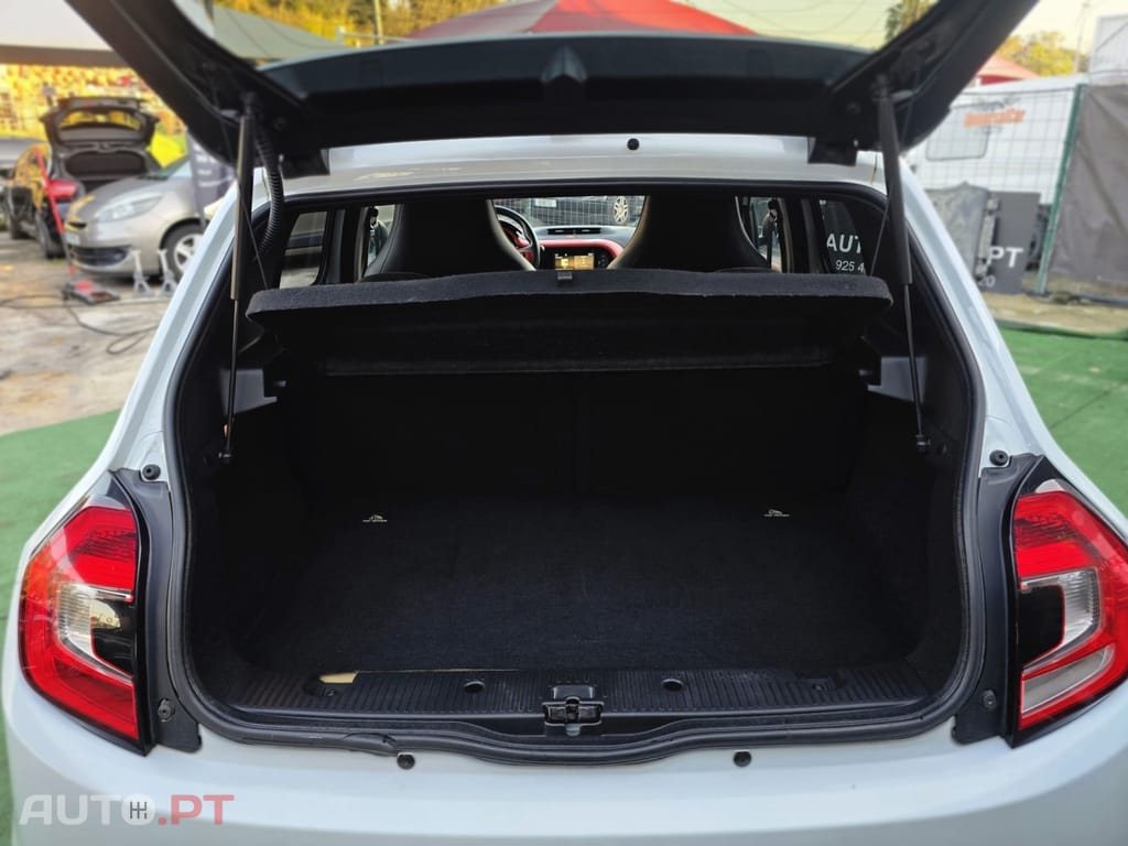 Renault Twingo 0.9 TCe Le Coq Sportif EDC