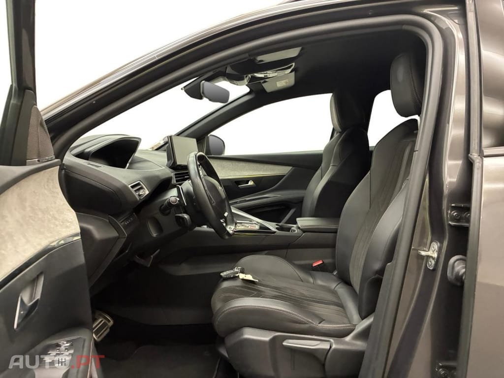 Peugeot 3008 1.6 Hybrid GT Pack e-EAT8