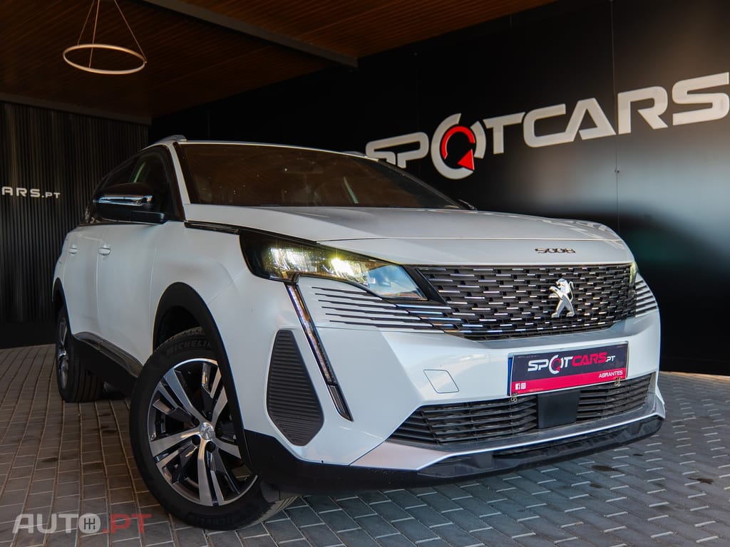 Peugeot 5008 1.2 PureTech Allure Pack EAT8