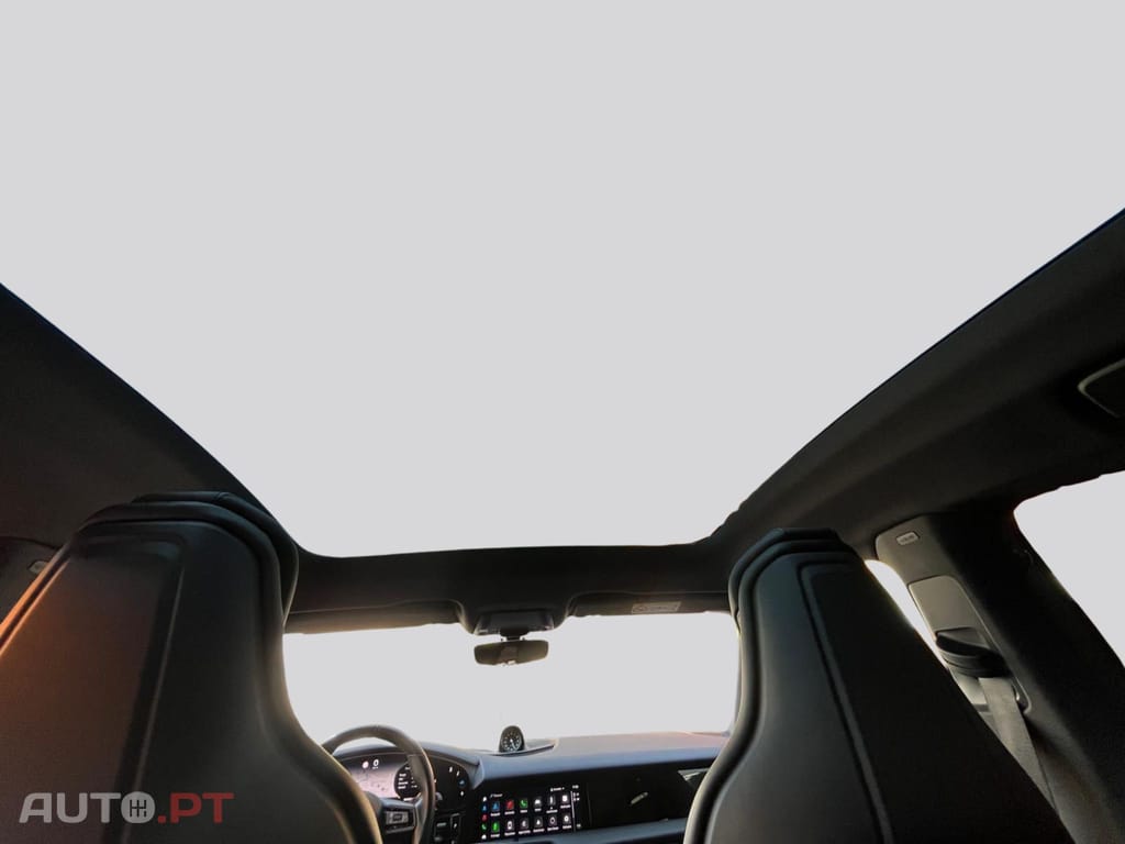Porsche Taycan 4S I.V.A DEDUTIVEL