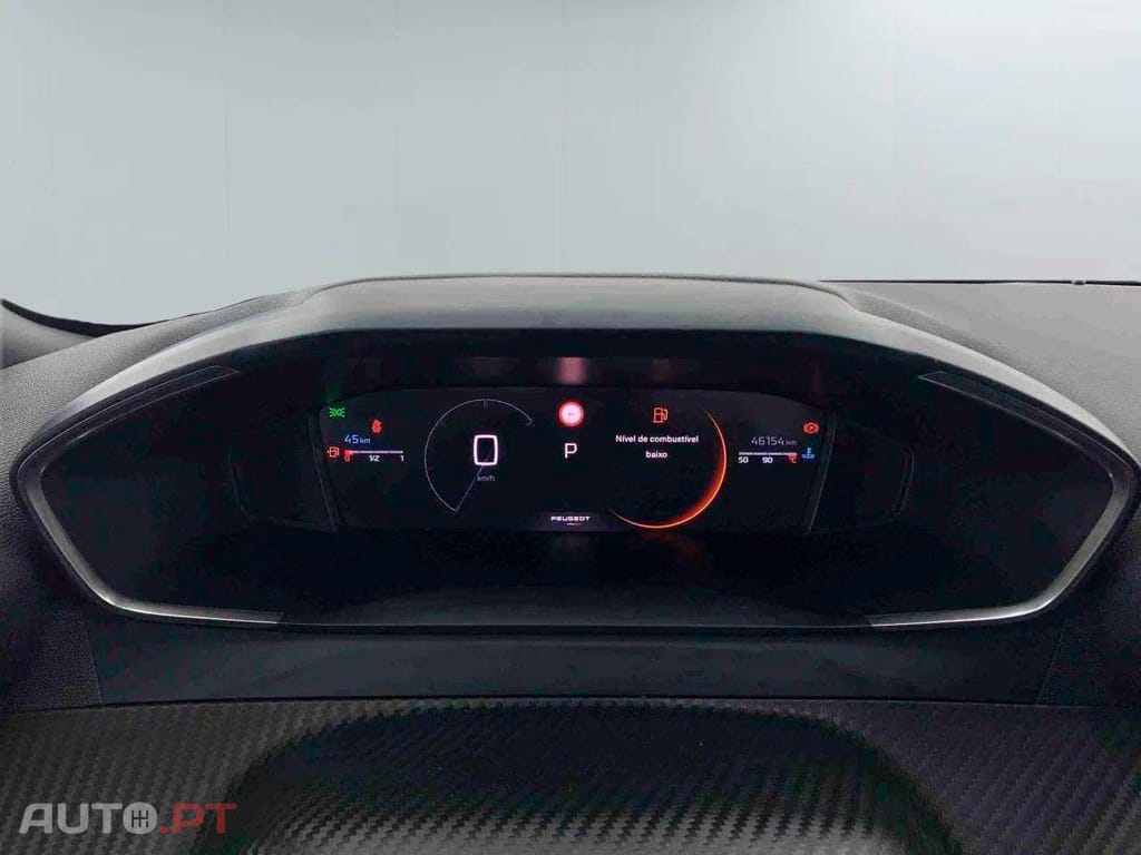 Peugeot 2008 1.2 PureTech EAT8 Allure