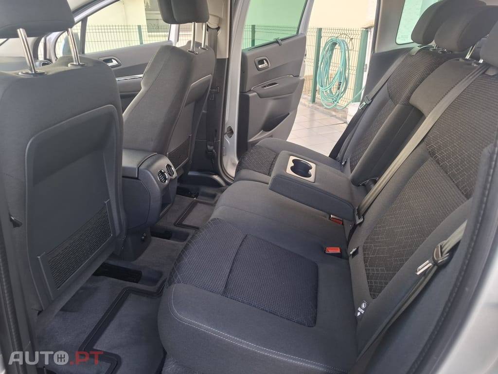 Peugeot 3008 1.6 BlueHDi Style