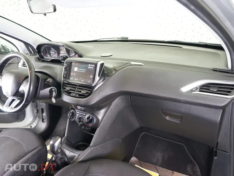 Peugeot 208 1.6 BlueHDi Active