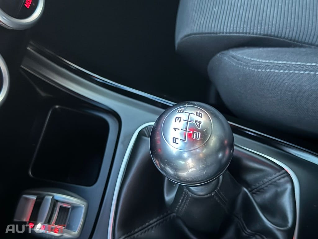 Alfa Romeo Giulietta 1.6 JTDm Distinctive