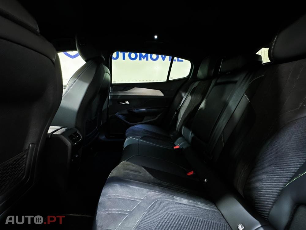 Peugeot 408 1.6 Hybrid GT e-EAT8