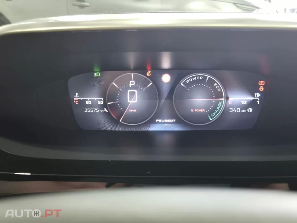 Peugeot 408 1.2 Hybrid Allure e-DCS6