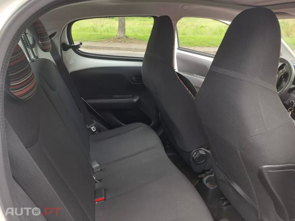 Citroen C1 1.2 VTi Shine