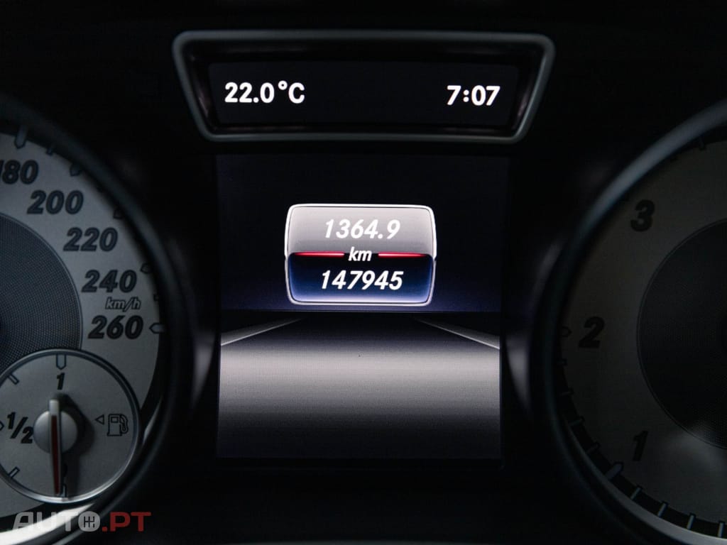 Mercedes-Benz CLA 200 d Shooting Brake Urban