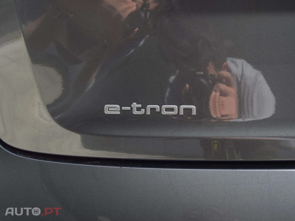 Audi E-Tron 55 quattro S line