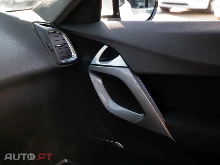 Citroen DS5 2.0 HDi Hy4 So Chic CMP6 102g