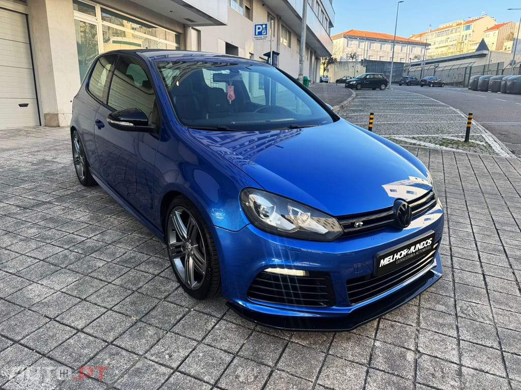 Volkswagen Golf 2.0 TSi R20 DSG