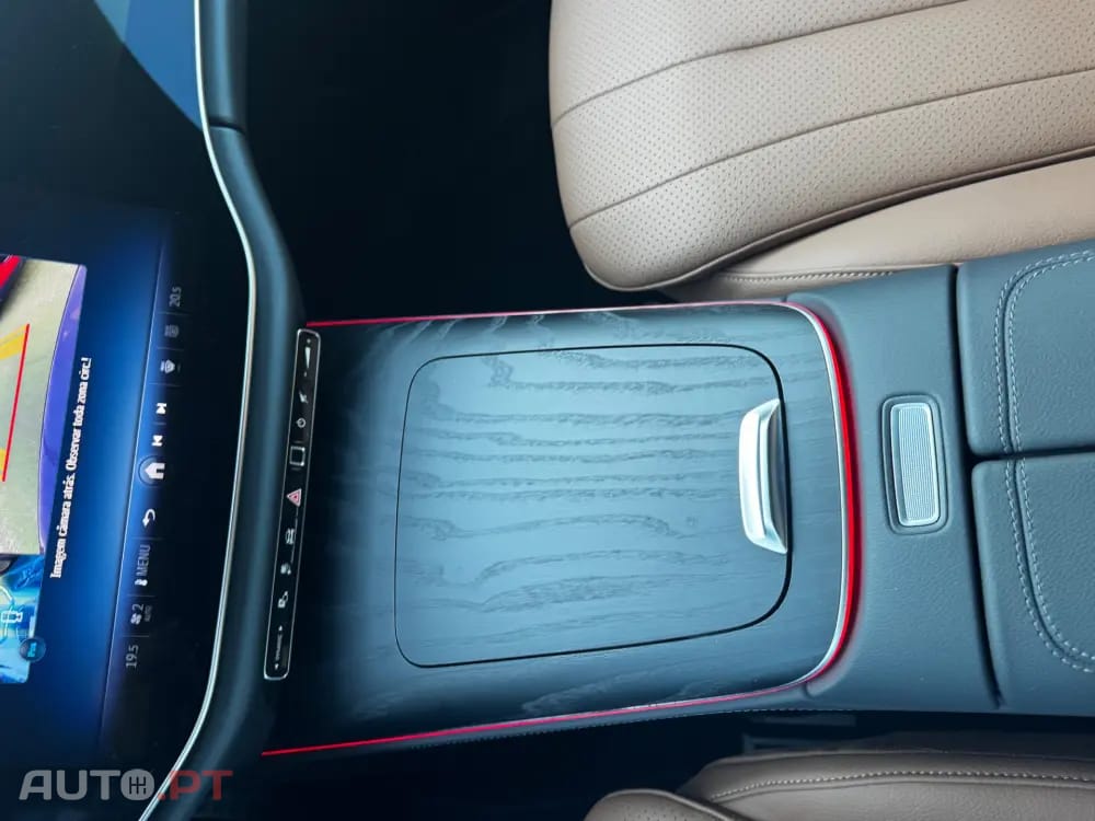 Mercedes-Benz E 300 E300de AMG Line