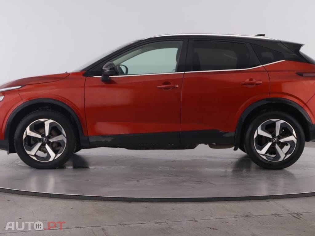 Nissan Qashqai 1.3 DIG-T N-Connecta 