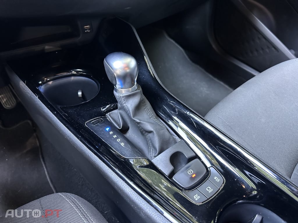 Toyota C-HR 1.8 Hybrid Exclusive