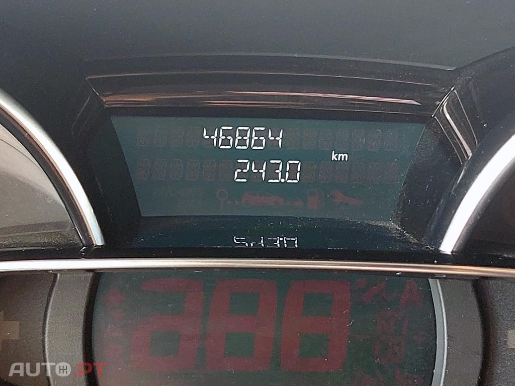Renault Clio Sport Tourer 0.9 TCE Limited