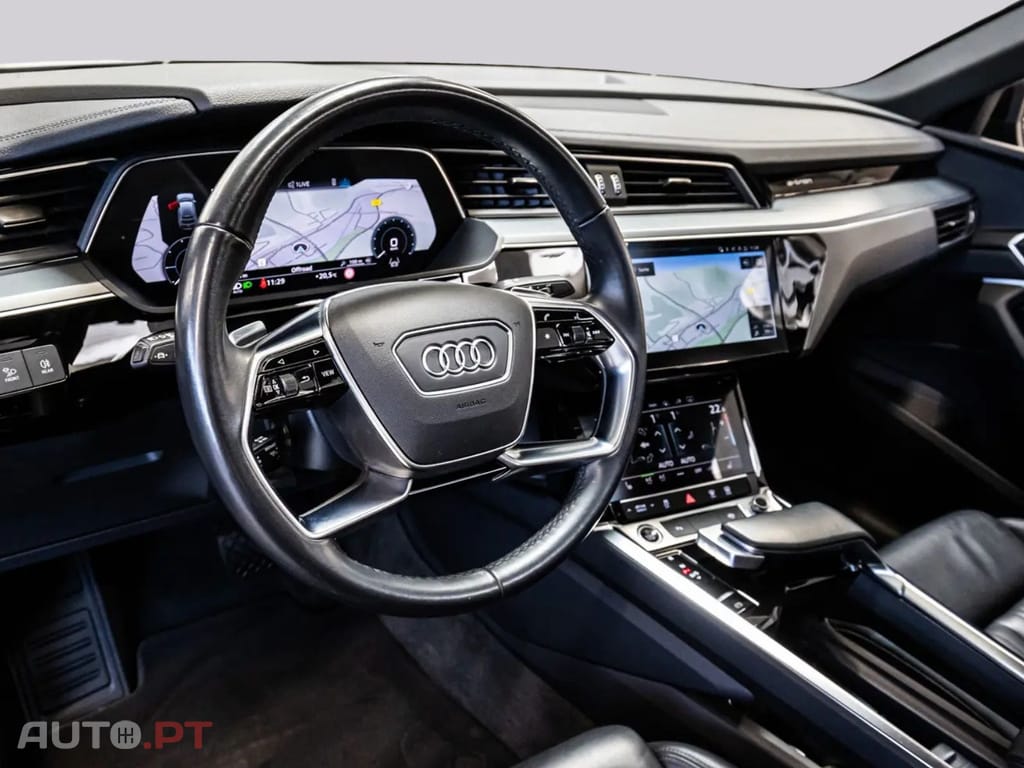 Audi E-Tron 55 S LINE I.V.A DEDUTÍVEL 