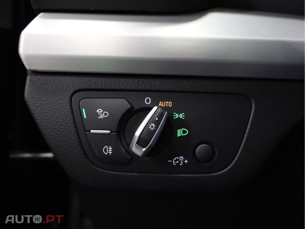 Audi Q5 50 TFSIe quattro S tronic Advance PHEV