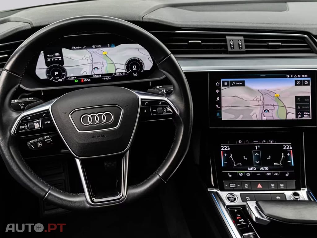 Audi E-Tron 50 S LINE