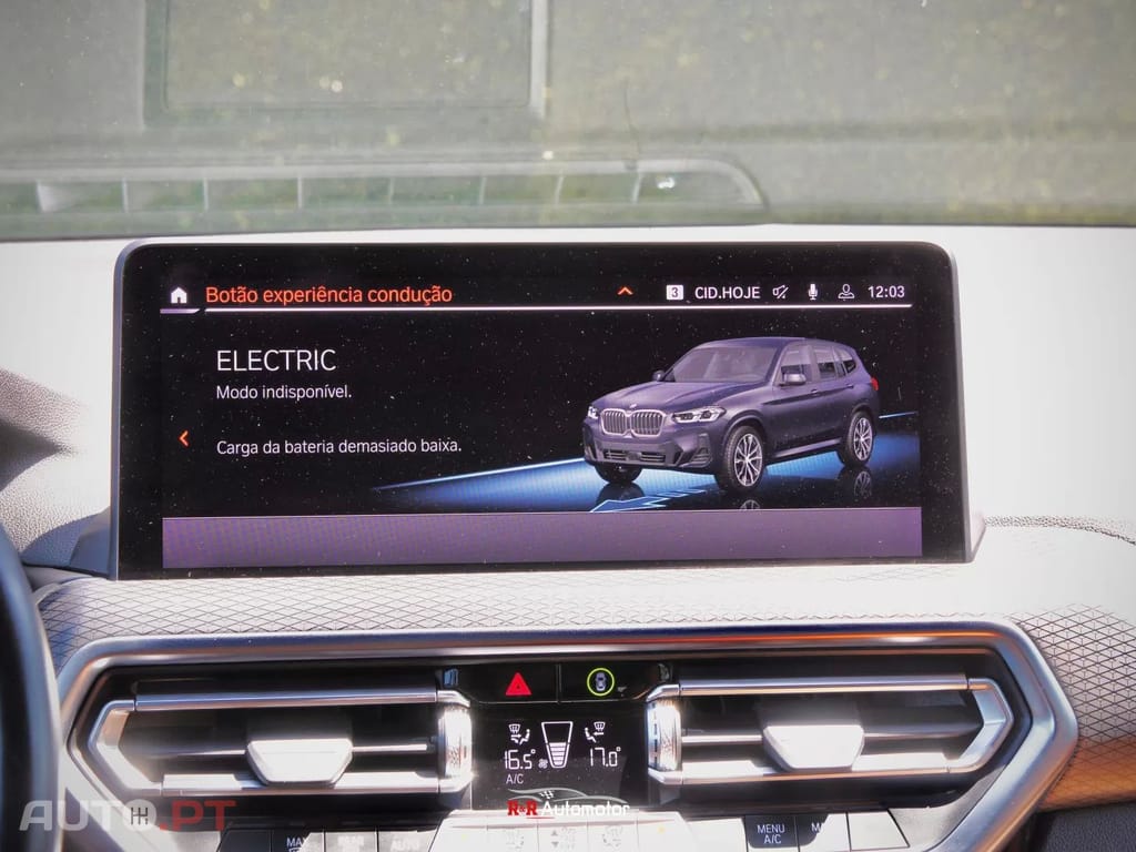 BMW X3 30 e xDrive Pack M — fotografia 21