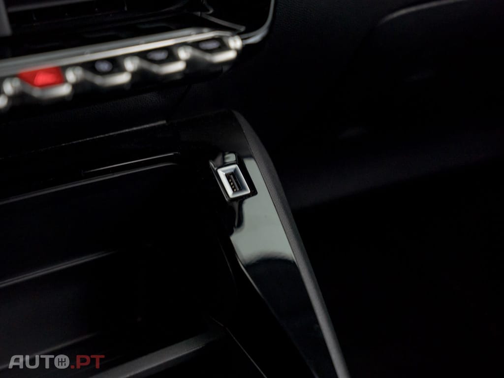 Peugeot 208 1.2 PureTech Active Pack