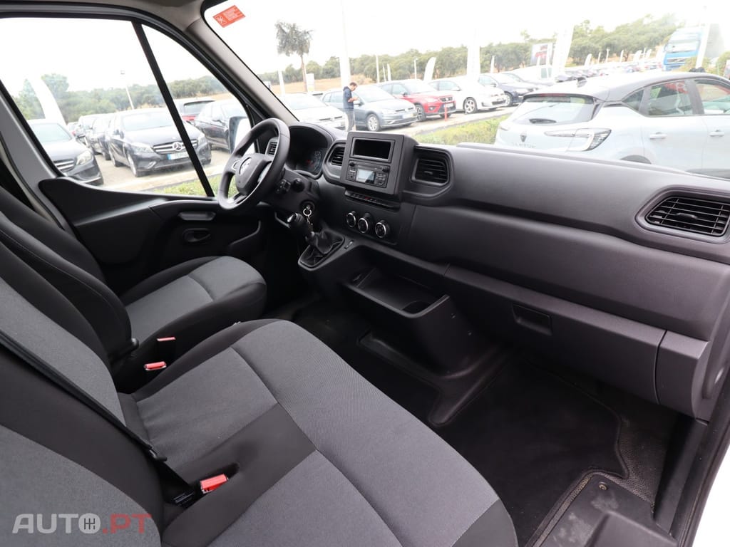 Renault Master 2.3 dCi L4H2 3.5T RD