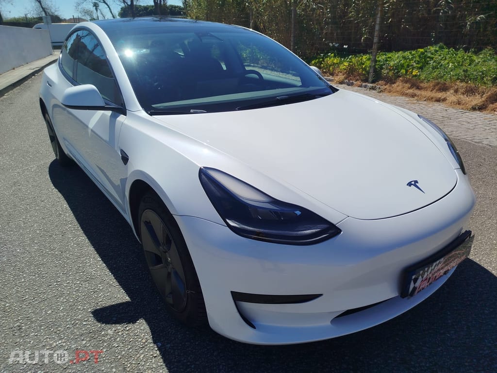 Tesla Model 3 Tração Traseira Premium