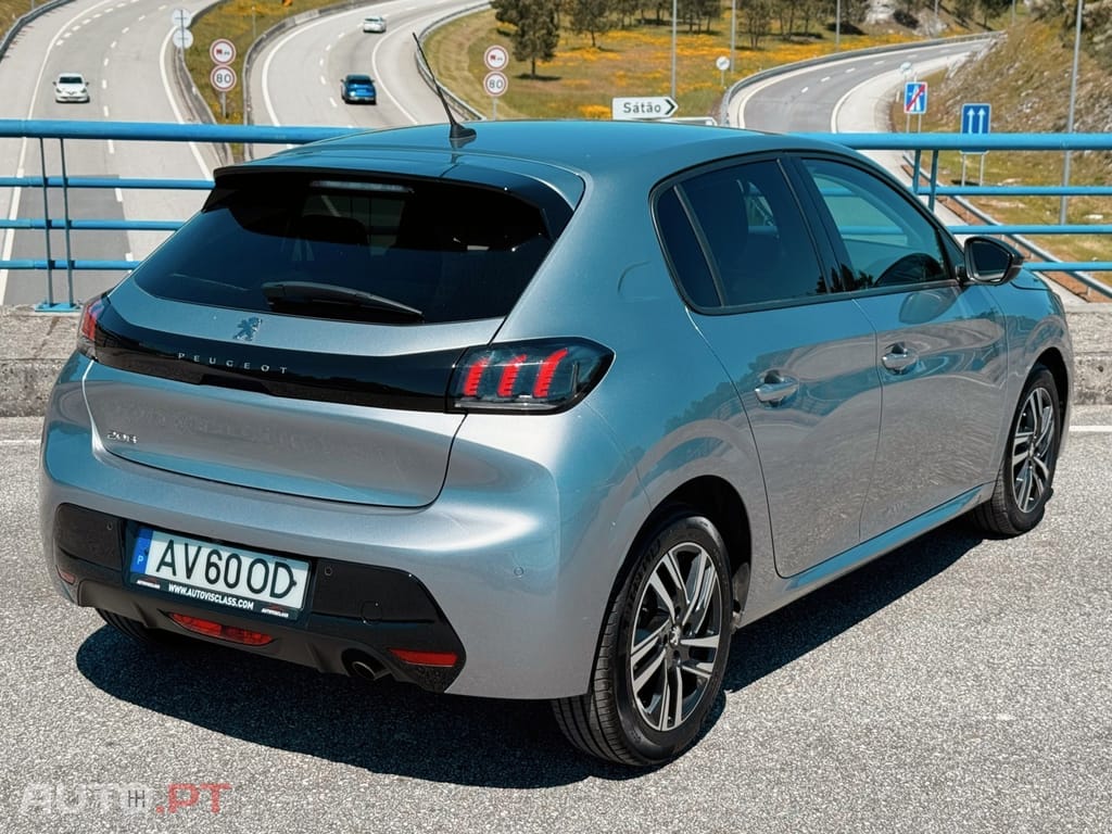 Peugeot 208 1.2 PureTech Allure Pack