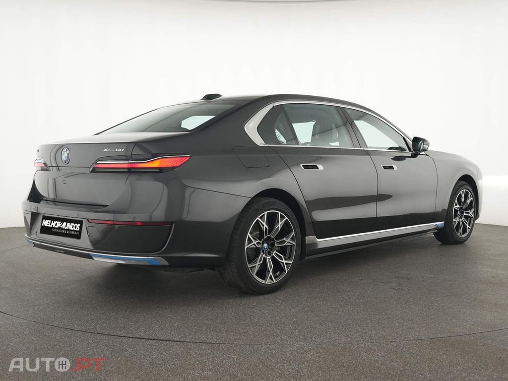 BMW i7 Pure Excellence