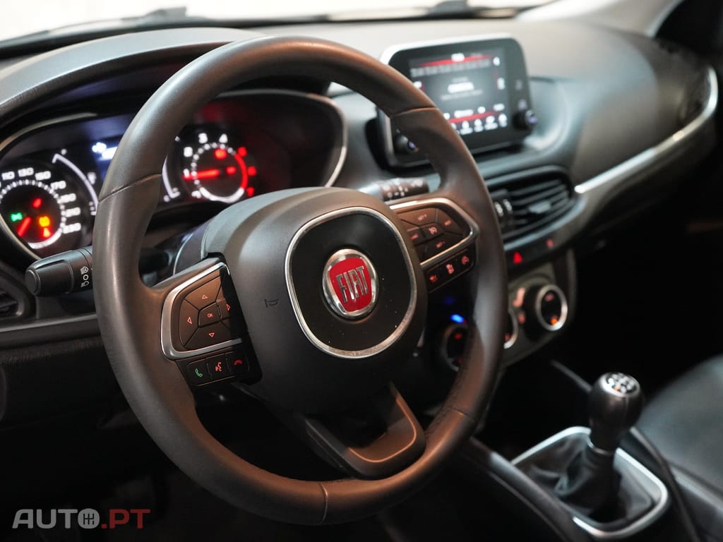 Fiat Tipo 1.3 M-Jet Lounge