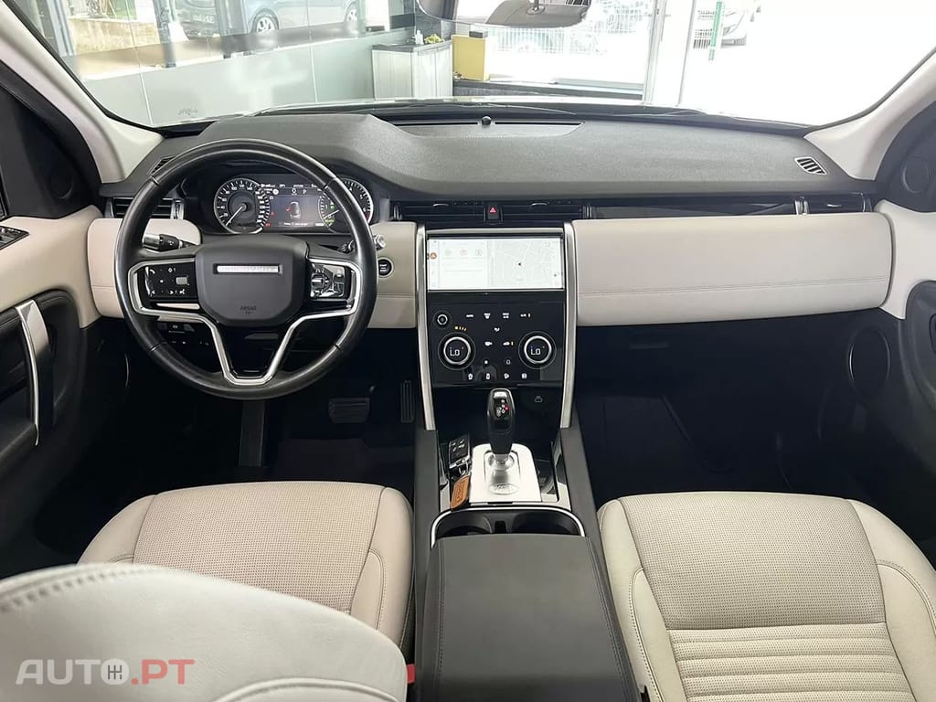 Land Rover Discovery Sport 1.5 I3 P300e AWD Dynamic SE