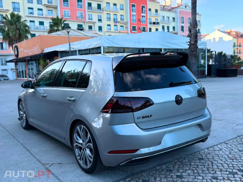 Volkswagen e-Golf AC/DC