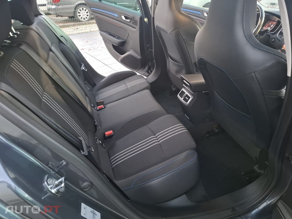 Renault Mégane Sport Tourer 1.5 Blue dCi GT Line