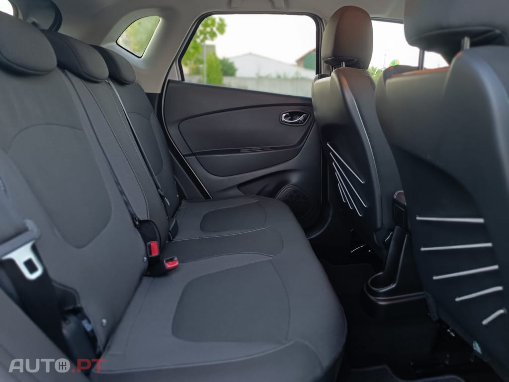 Renault Captur 1.5 dCi Exclusive EDC - 2.900 Km´s