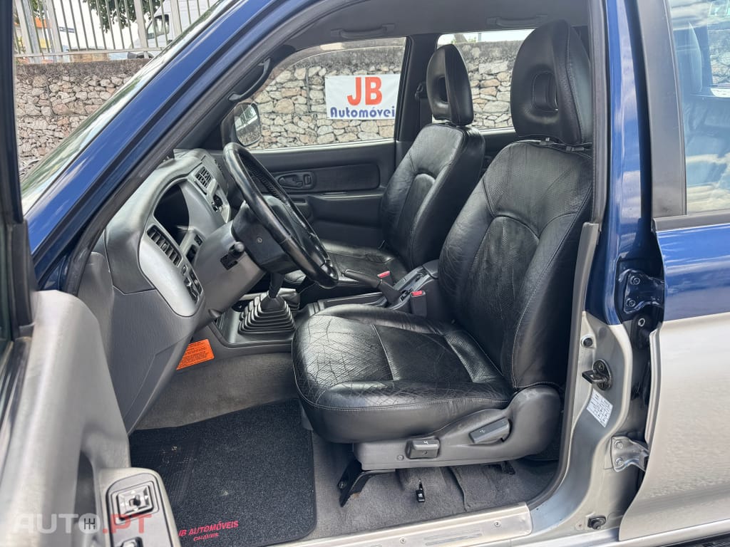Mitsubishi L200 2.5 TD Strakar Sport CD