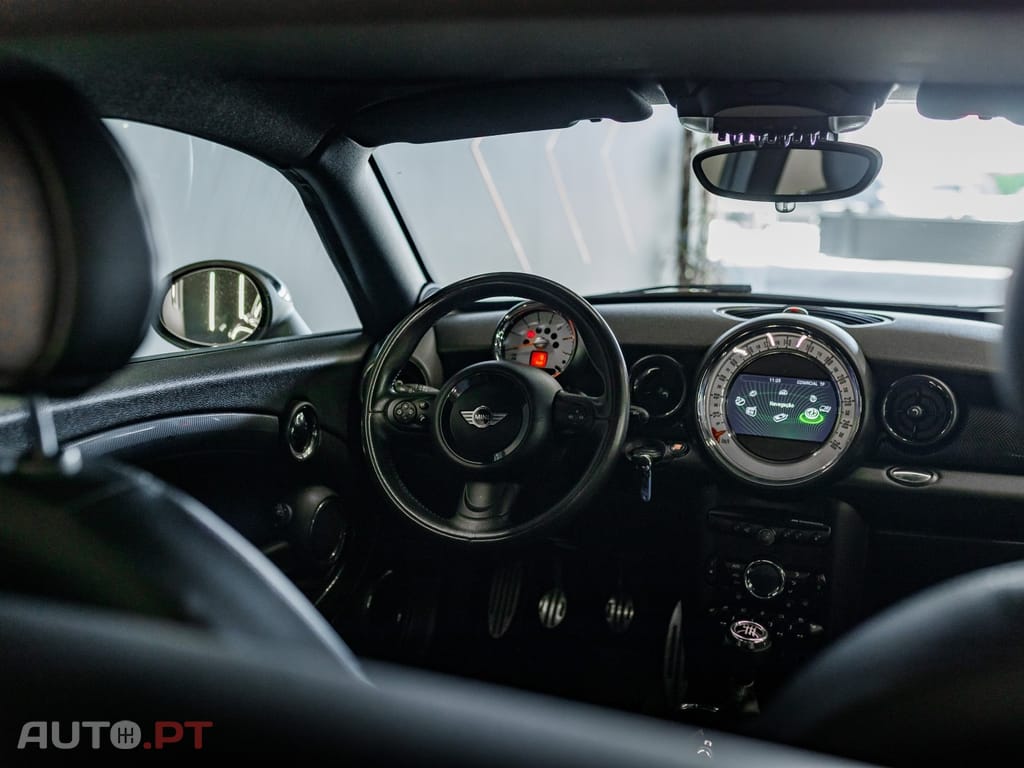 MINI Coupé Cooper SD