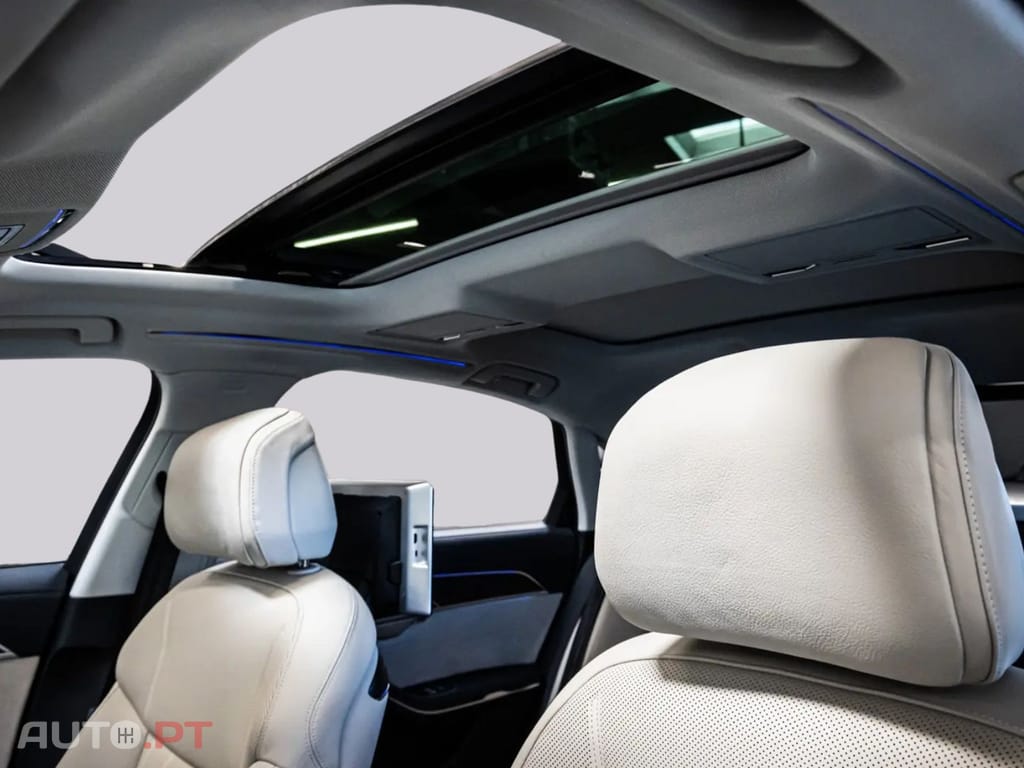 Audi A8 L 60TFSIe  I.V.A DEDUTÍVEL 